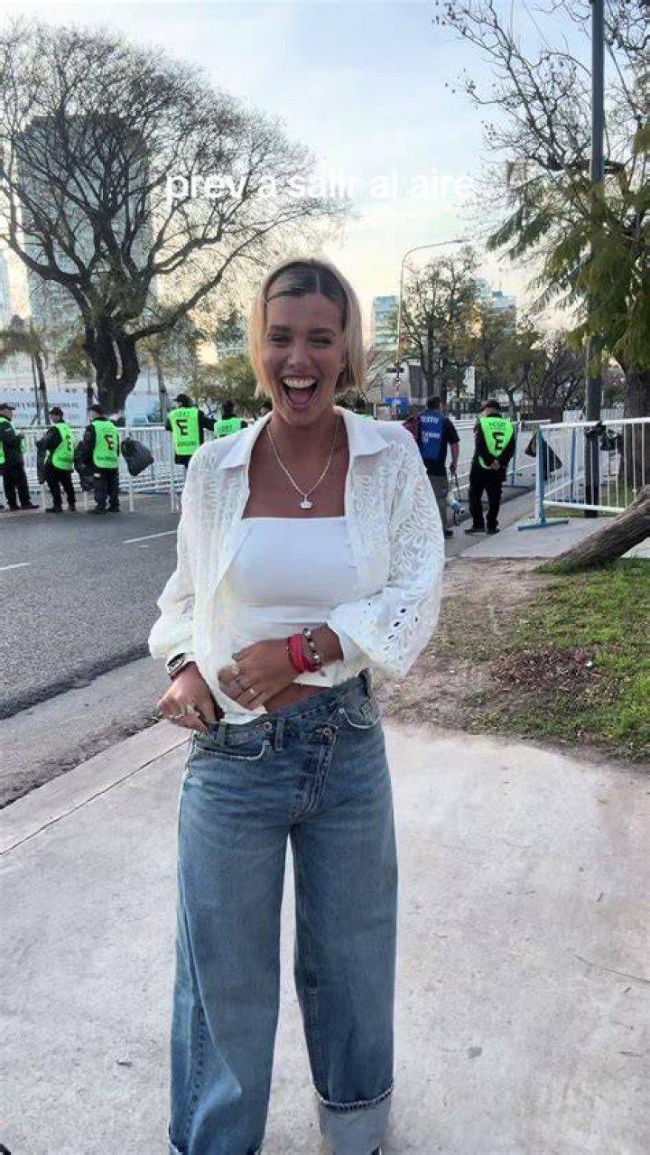 Sara Jay Altura, peso, edad, esposo, familia, biografía y más Venze